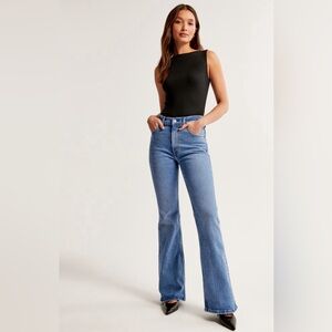 NWT - ABERCROMBIE & FITCH High Rise Vintage Flare Jean, Medium Wash Denim,8/29 S